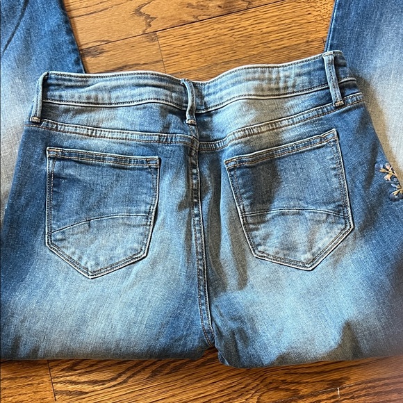 DRIFTWOOD Classic Fit Jeans with peach Floral Embroidery, EUC, 30 - Picture 4 of 12